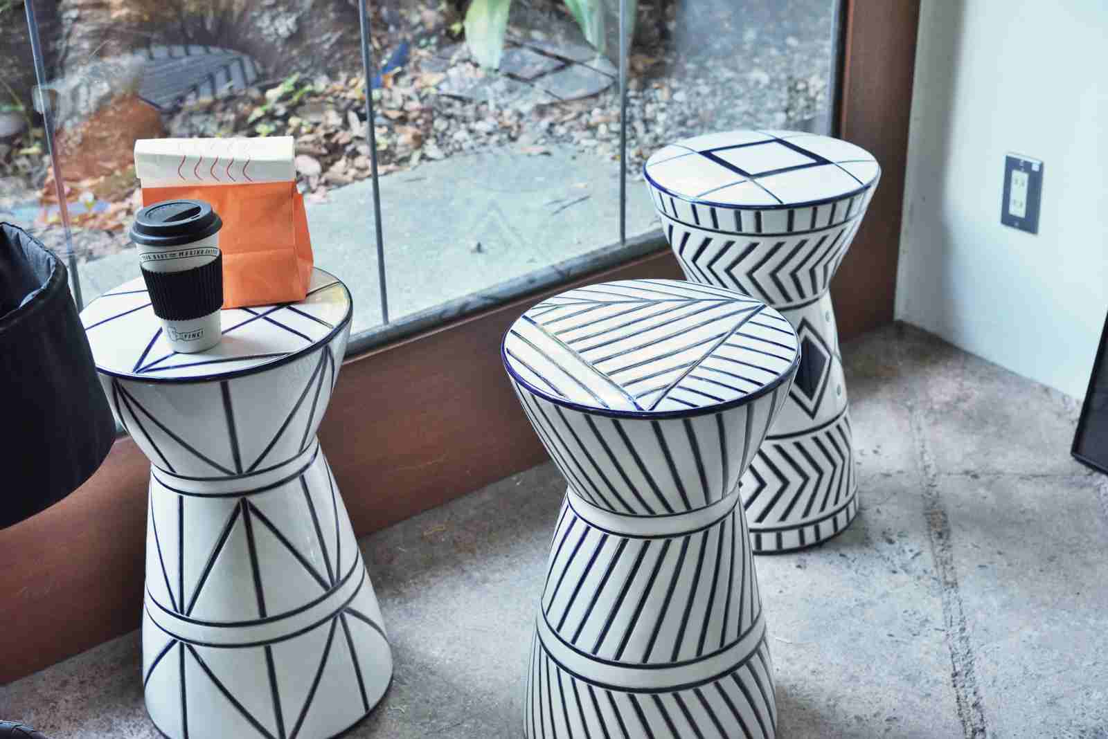 スツール 椅子 丸椅子 チェア ローチェア 陶器 エスニック 幾何学模様 